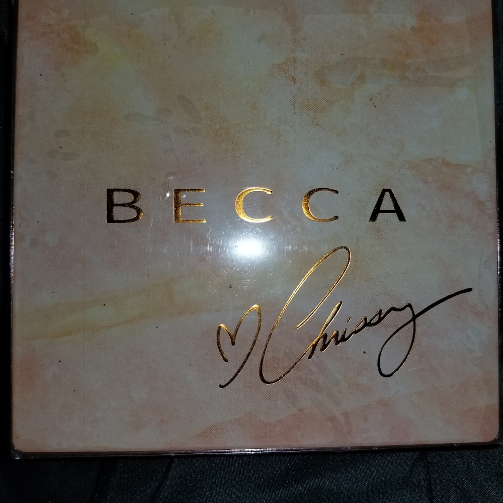 Becca x Chrissy Teigen